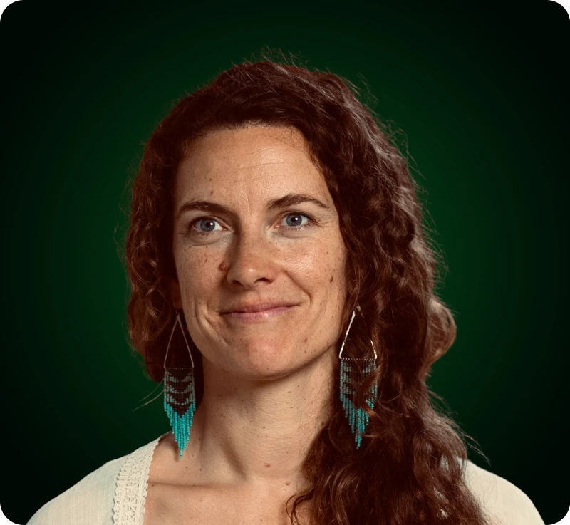 Portrait of Robyn Irwin, Associate Minister